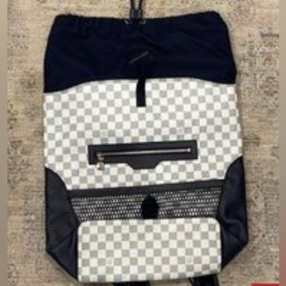 🦁 Louis Vuitton LV Damier Azur Backpack - Picture 4 of 16